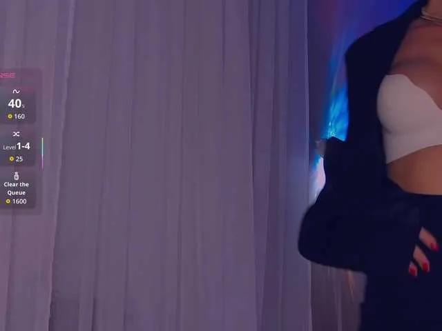 Checkout Marisa12, she wants to masturbate for you Marisa12 from BongaCams