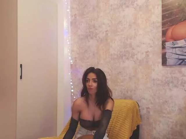 Erikabeee1 on BongaCams 