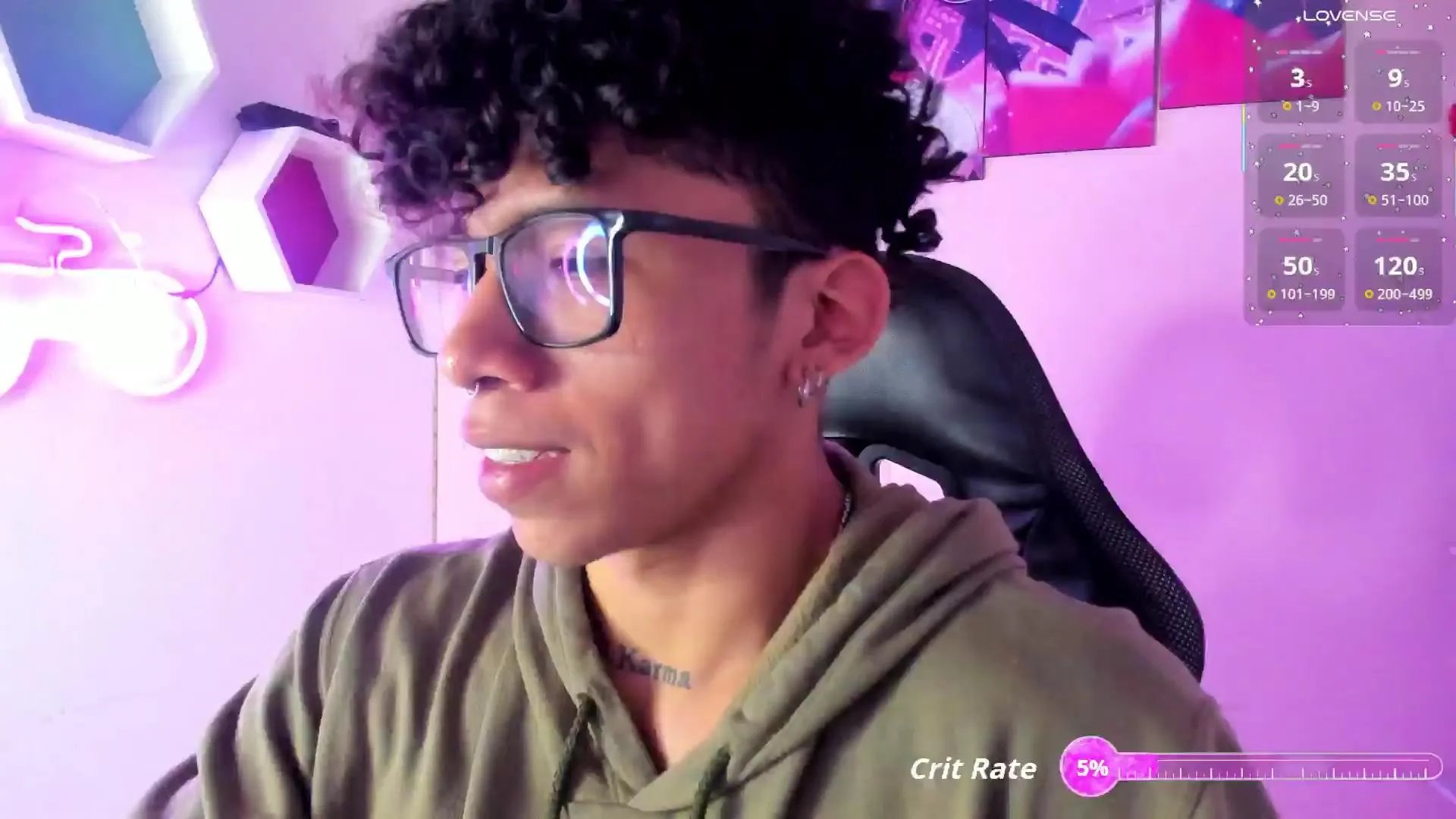 Offline Akaza_ on Cam4