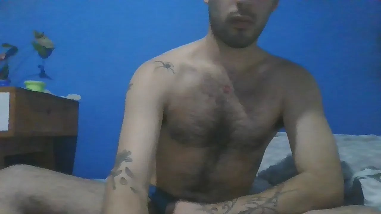 Offline Elianfonseca_ on Cam4