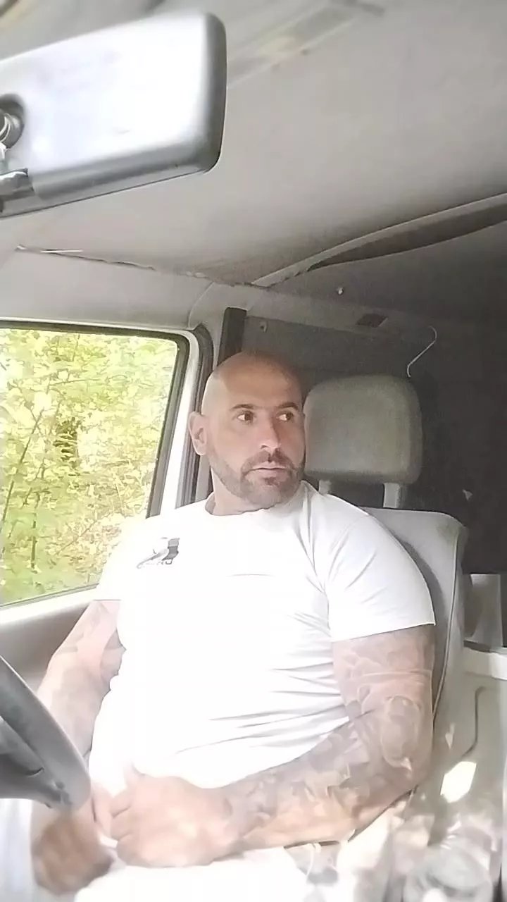 Offline Jack198303 on Cam4