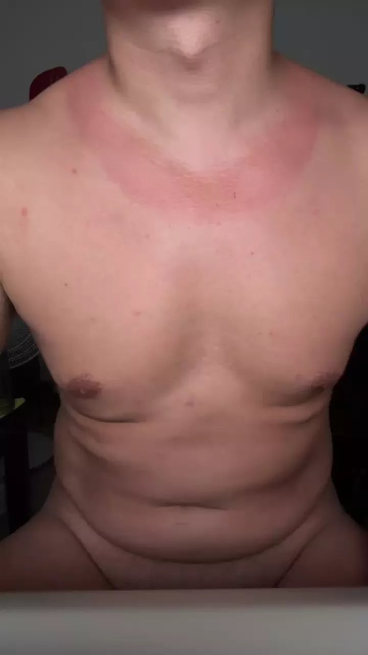 Offline ji3g4g3x96aj3 on Cam4