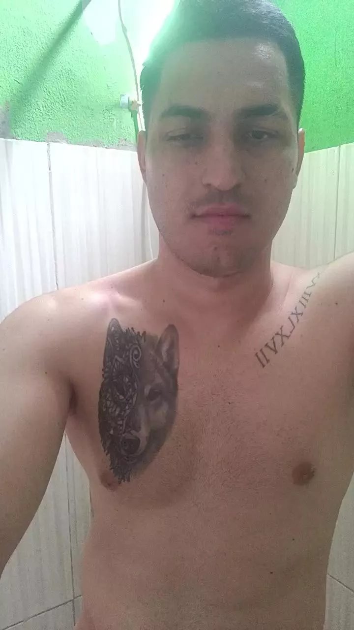 Offline kciam on Cam4