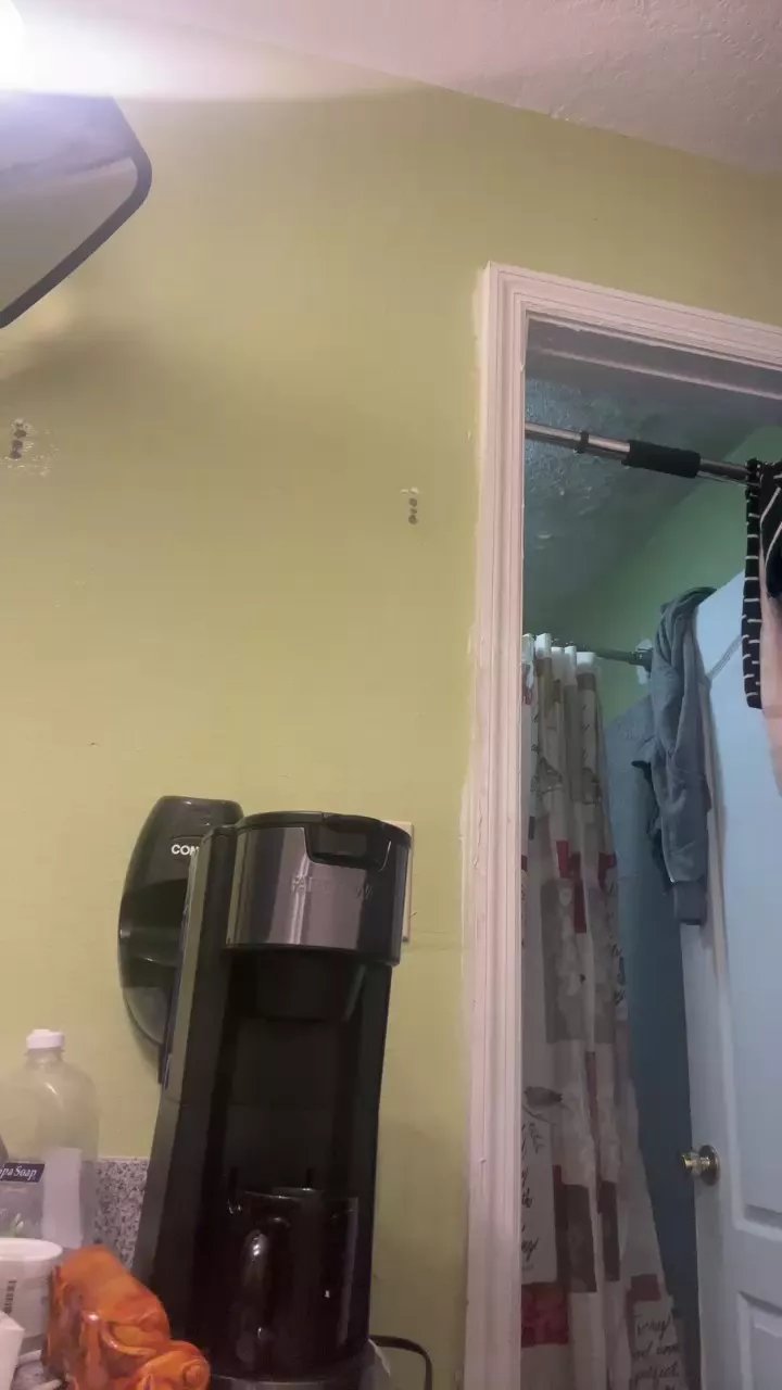 Offline ladygirlhot on Cam4