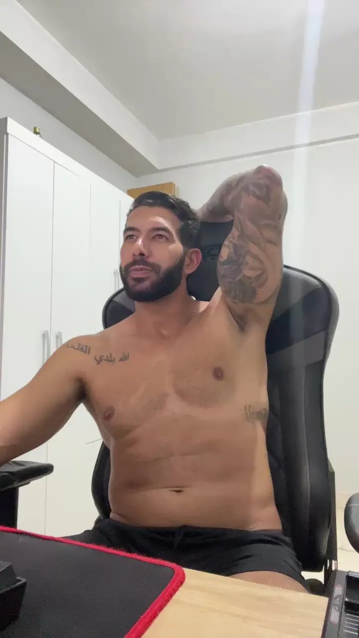 Offline Saradoalto23 on Cam4