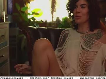 _frankie_rivers on Chaturbate 