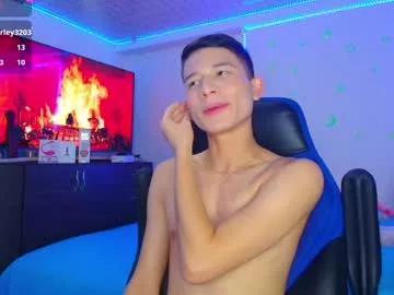 bryam_hot on Chaturbate 