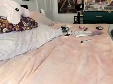 Masturbate to Eve003300, she wants to masturbate for you eve003300 from Chaturbate