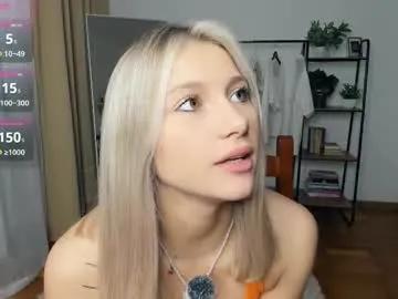 Checkout 19 years old glossybabe_ from Chaturbate glossybabe_ from Chaturbate