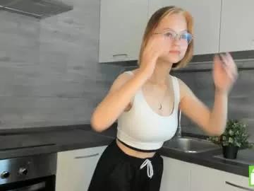 julianafloor on Chaturbate 