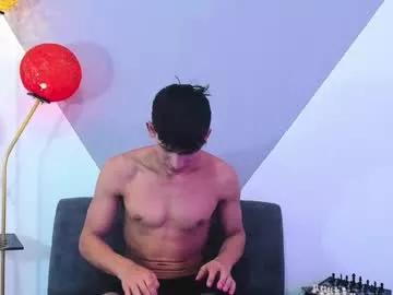 loganoficialx on Chaturbate 