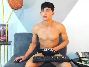 loganoficialx on Chaturbate 