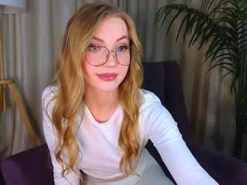 rowenabyron on Chaturbate 