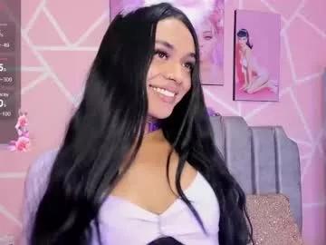 tina_noa on Chaturbate 