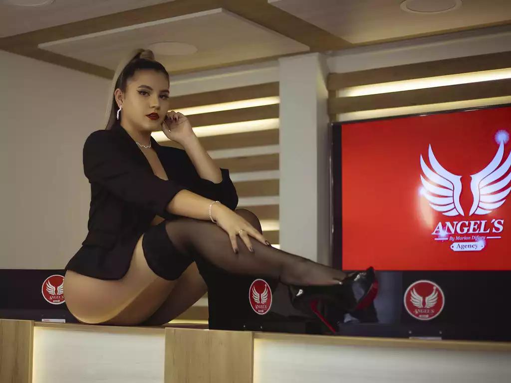 AndreaDiLucca on LiveJasmin 