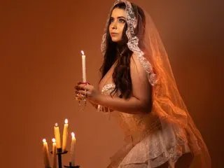 Offline Arianamiiller on Streamate