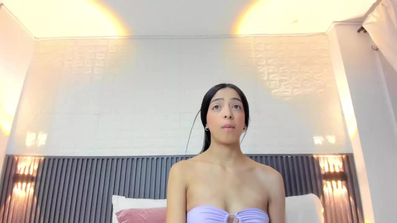 AliceVelez on Streamray 