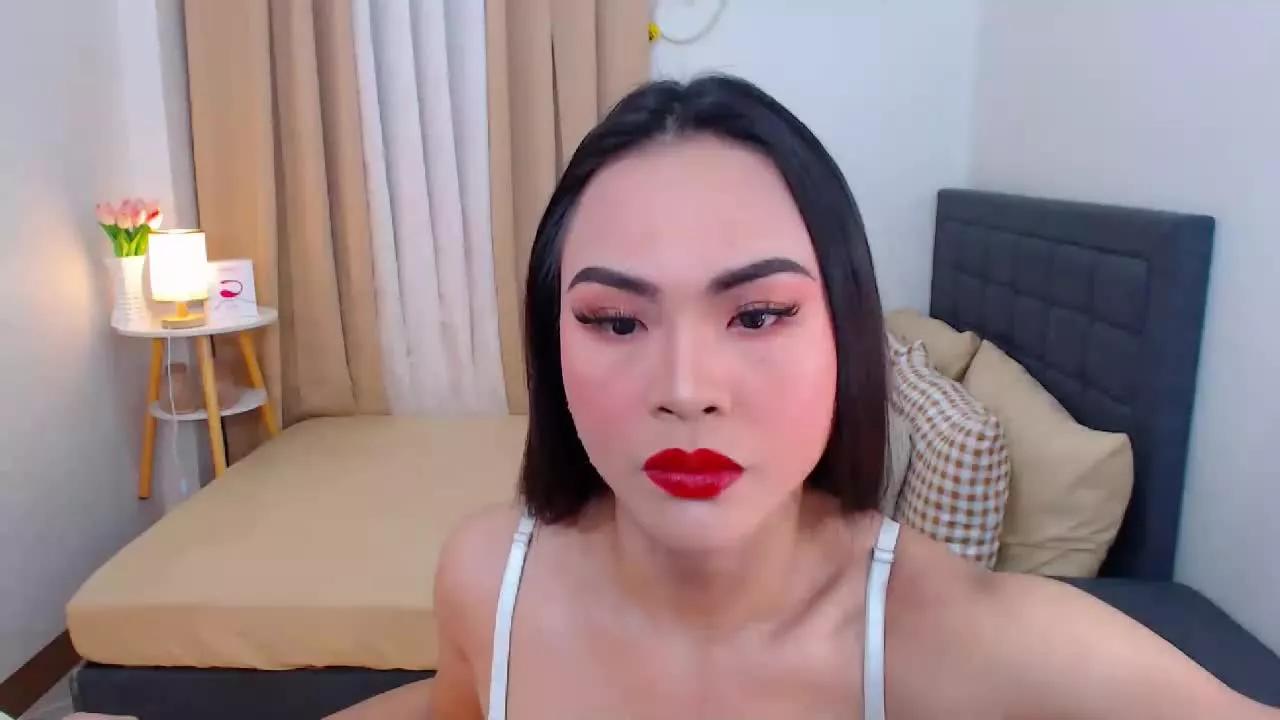 CarlaxxxfrancineTS on Streamray 