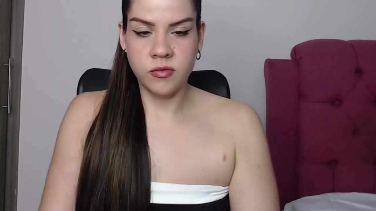 MiaFarrel on Streamray 