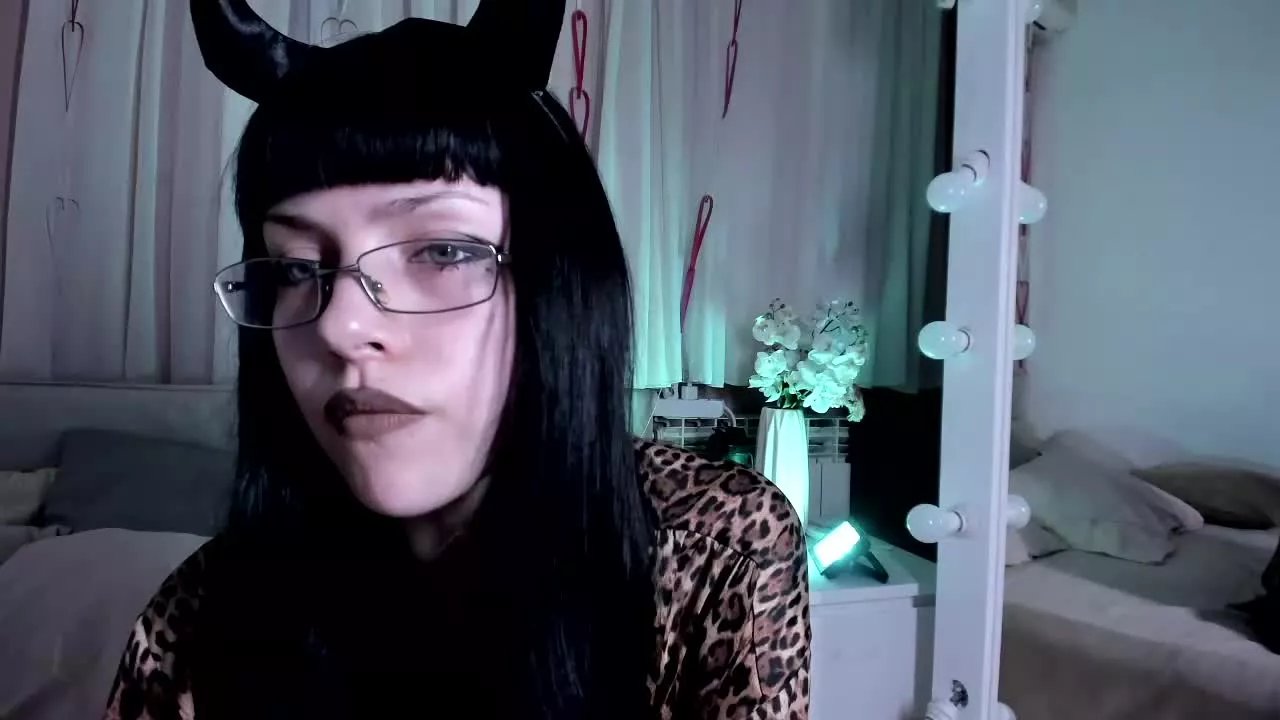 Offline Rival_Goon on Streamray