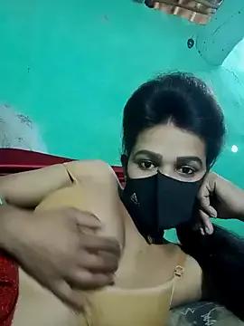 Hoty_girl_143 on StripChat 